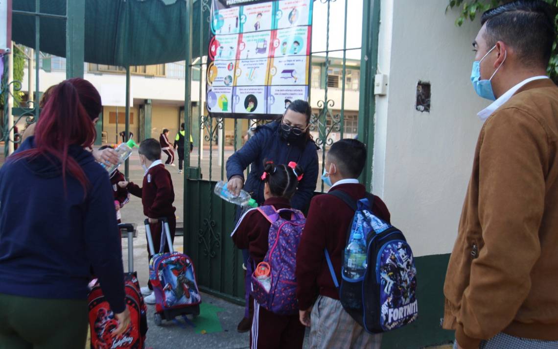 A safe return for school children – El Occidental