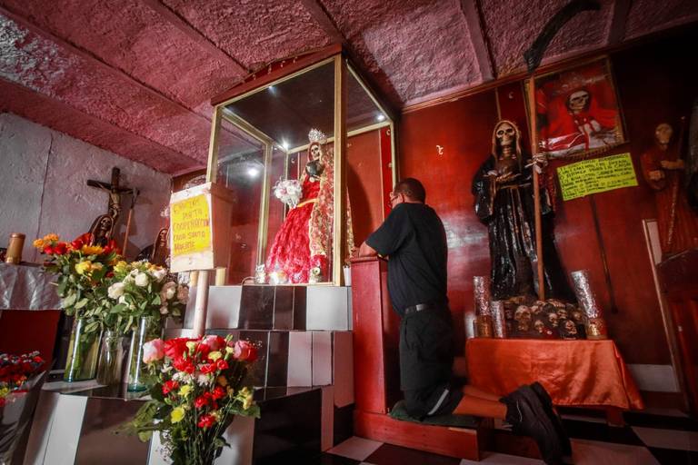 Santa Muerte: Para la Iglesia católica la adoración a dicha figura nunca se  ha visto con buenos ojos - El Occidental | Noticias Locales, Policiacas,  sobre México, Guadalajara y el Mundo